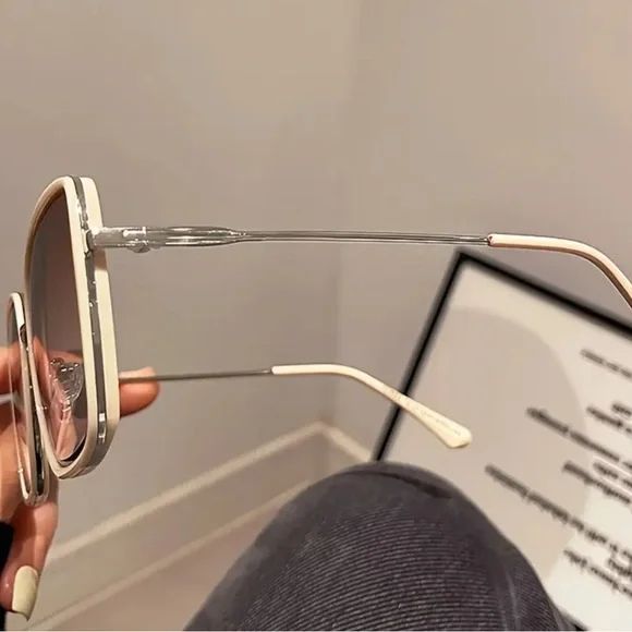 Cream Stylish Fashion Square Frame Glasses with UV & Sun Protection - Picture 2 of 2